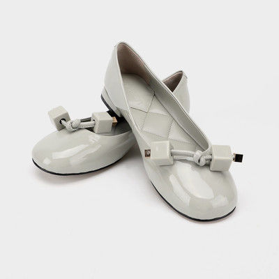 Womens Casual Flat Loafer Shoes With EVA Insole Black White Color