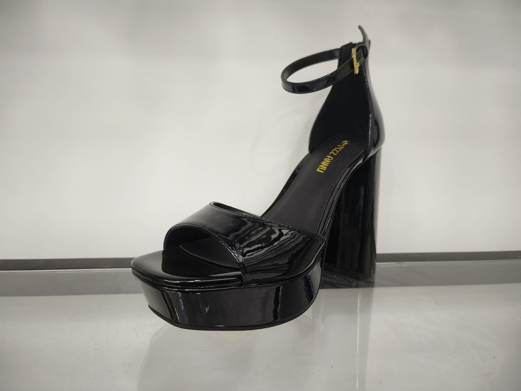 Rubber Sole Material Womens High Heel Sandals Rhinestones Decoration 0.5-1kg Weight